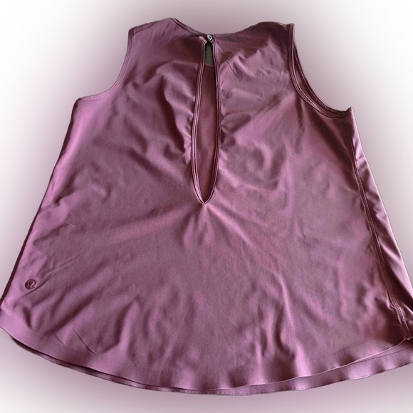 Small Lululemon tank burgundy plum color. A361 - Picture 2 of 3